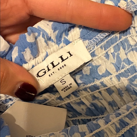 ✨NWT~Boutique Floral Skirt✨ - Picture 3 of 4